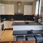 Gaia - View Terrace & Access Oasis Apartment